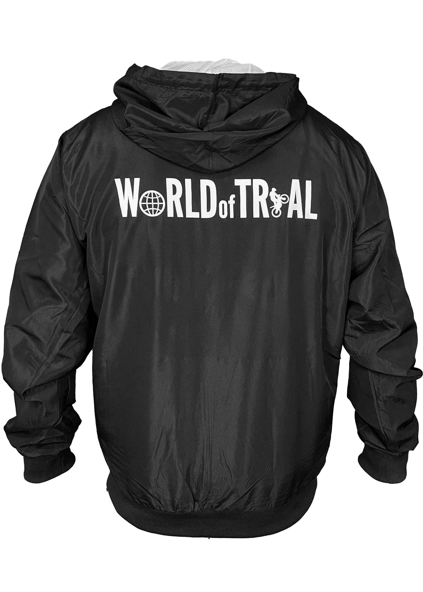 Schwarze Wind/Regenjacke von hinten mit weißem Wort/Bild-Logo WorldofTrial