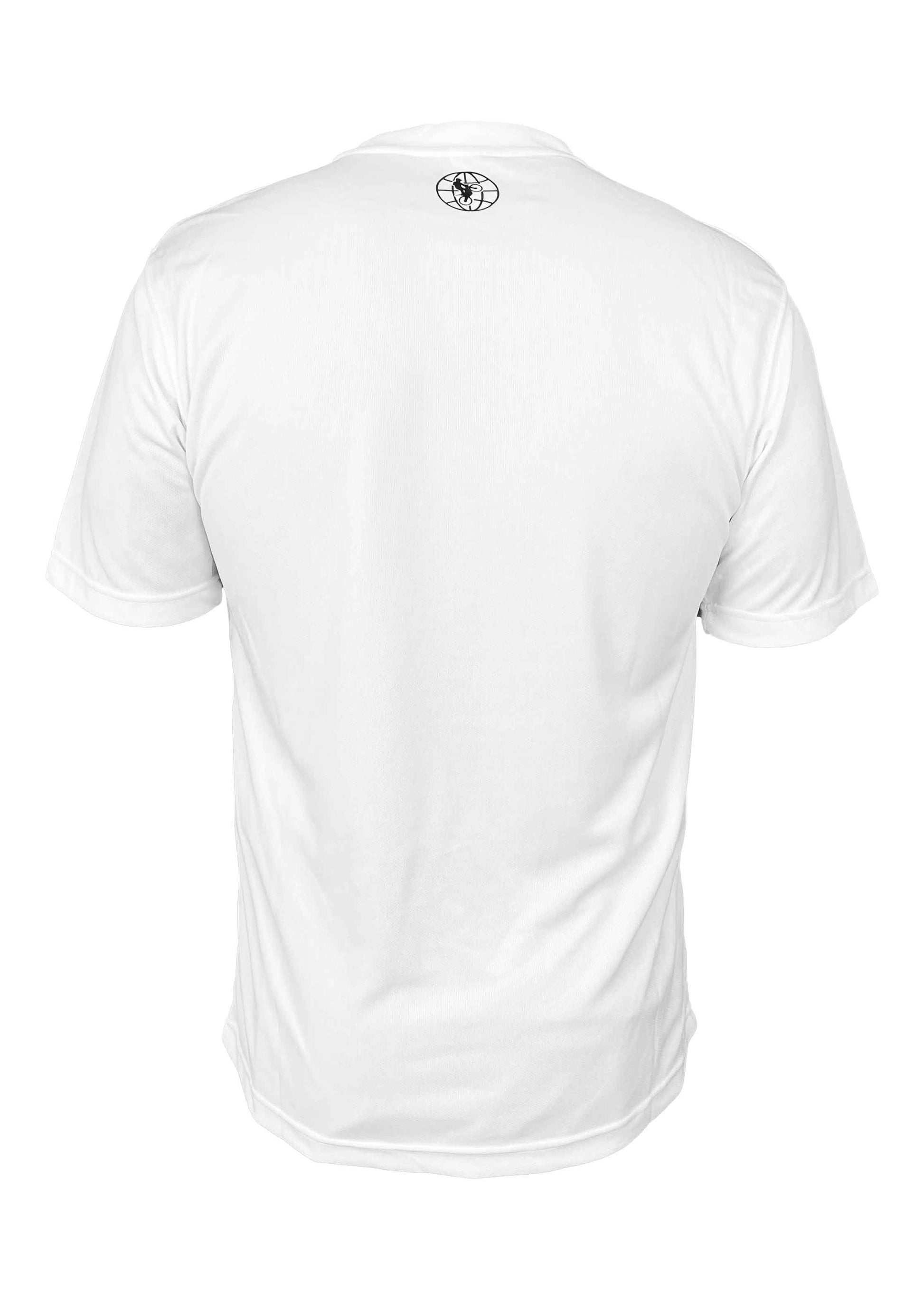 Weißes Shirt von hinten mit schwarzer World of Trial im Nacken